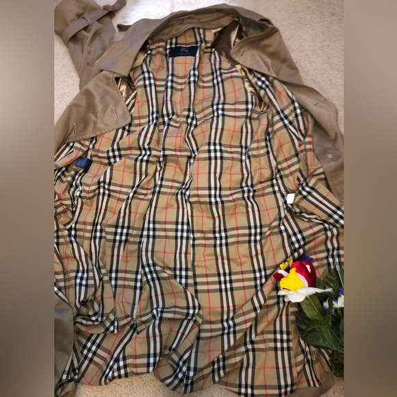 🌺VINTAGE burberry trench coat with removable zippered lining /vest 🌺 - Picture 3 of 16